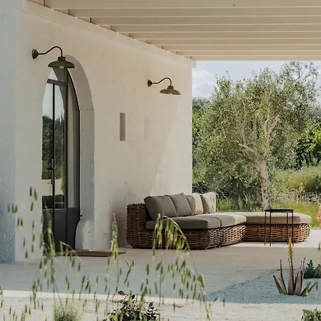 Trulli & Dimore - Casale Madre Villa *